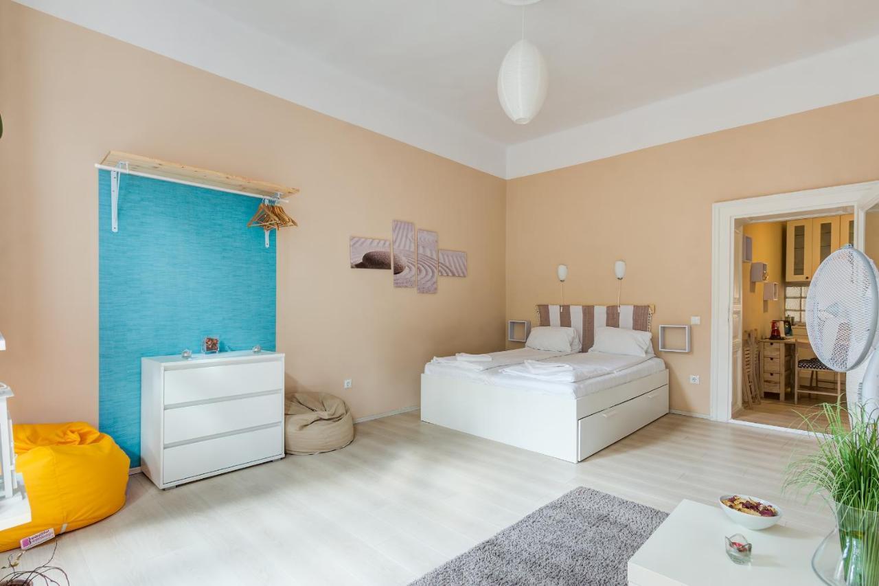 Hi-Bp Origo Apartment Budapest Eksteriør bilde